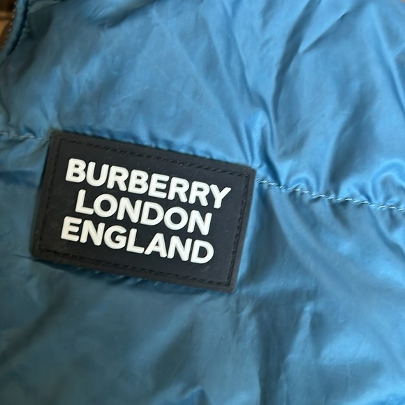Burberry reversible unisex winter puffer jacket coat infant blue 18 months baby - Picture 4 of 9